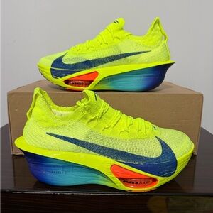 Nike Air Zoom Alphafly Next% 3 Size 7.5 Womens Volt Blue Running FD8315-700
